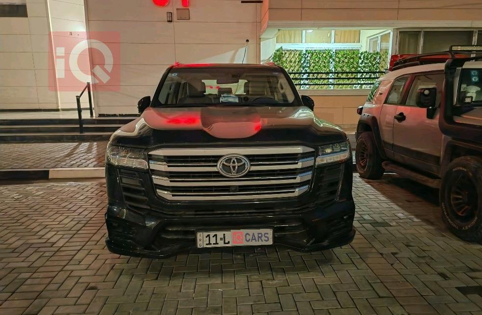 تويوتا لاندكروزر